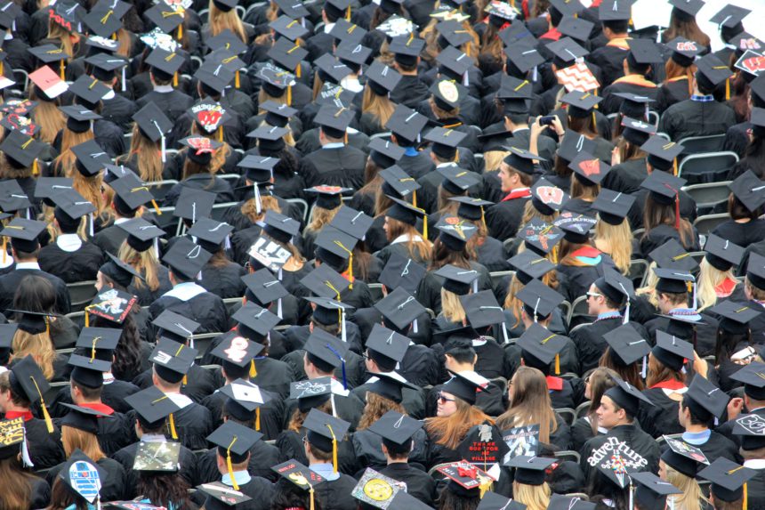 Universidades de SP têm apenas 0,4% de alunos com deficiência